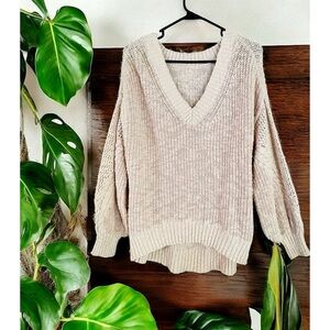 American Eagle Cozy Baby Pink V-Neck Sweater